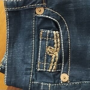 Seven7 Jeans